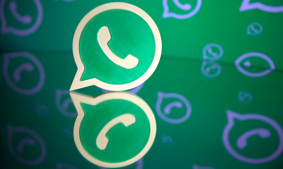 WhatsApp Working On Allowing Different Wallpapers In Chats For Android Users