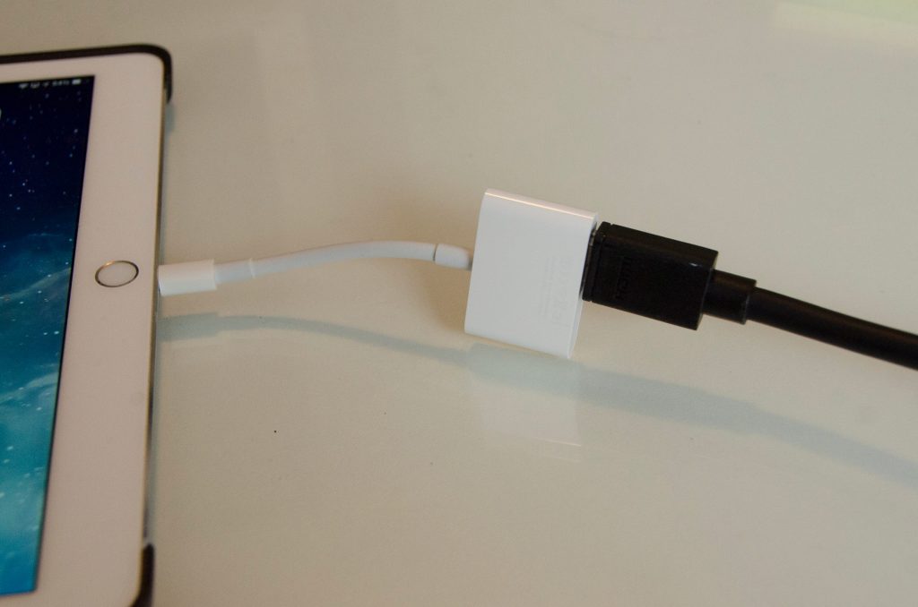 plug the adapter to your iPad's lightning port